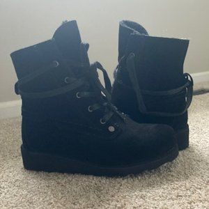 BearPaw Kirsta Black Boots - Size 7